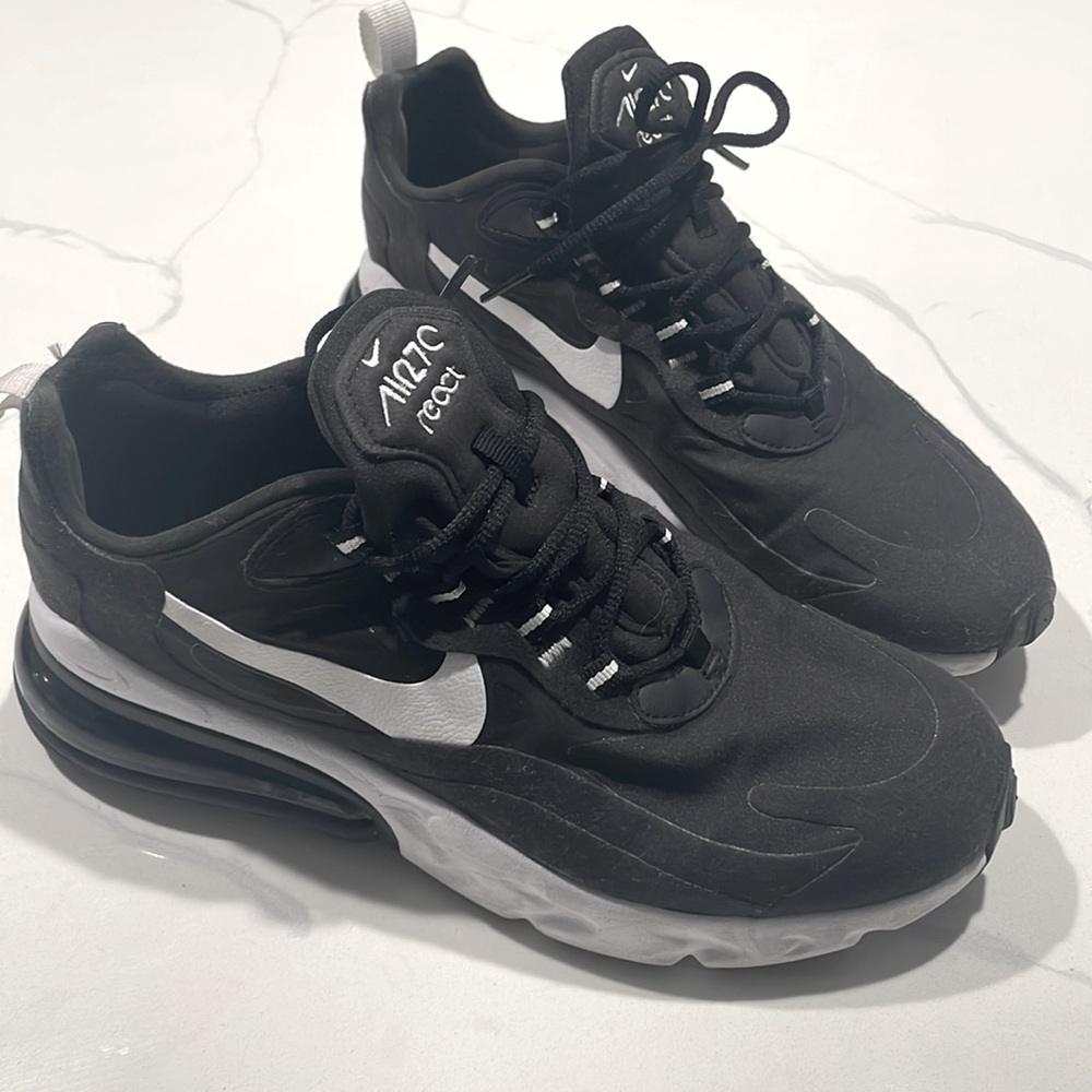 Nike Air Max 270 React Women’s 7.5